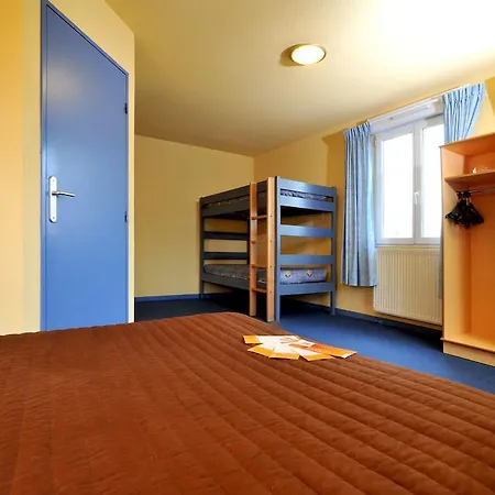 & Hotel